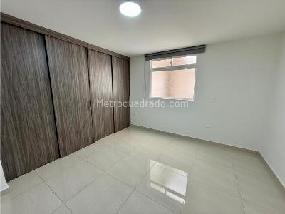 Apartamento de 3 alcobas en venta en Rosales, Medellín, 112 m² · foto 8 de 13