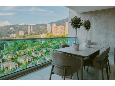 Apartamento de 3 alcobas en venta en El Poblado, Medellín, 224 m² · foto 2 de 20