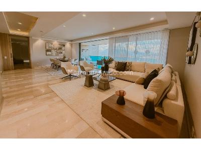 Apartamento de 3 alcobas en venta en El Poblado, Medellín, 224 m² · foto 17 de 20