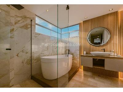 Apartamento de 3 alcobas en venta en El Poblado, Medellín, 224 m² · foto 20 de 20