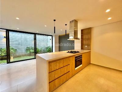 Casa de 3 alcobas en venta en Llanogrande, Rionegro, 230 m² · foto 16 de 20