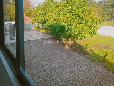 Casa de 5 alcobas en venta en La Llanerita, Villavicencio, 1300 m² · foto 17 de 20