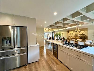 Apartamento de 2 alcobas en venta en El Poblado, Medellín, 208 m² · foto 16 de 20