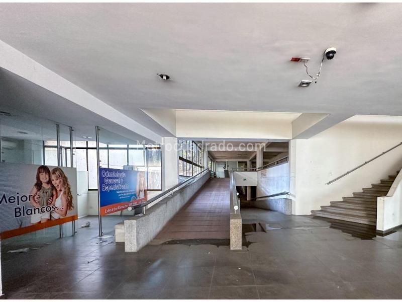 Lote en Venta, La Candelaria, Medellín - Más