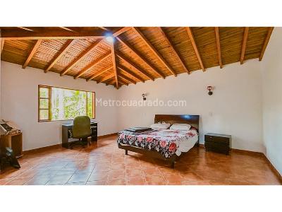 Casa de 5 alcobas en venta en Rionegro, Rionegro · foto 17 de 20