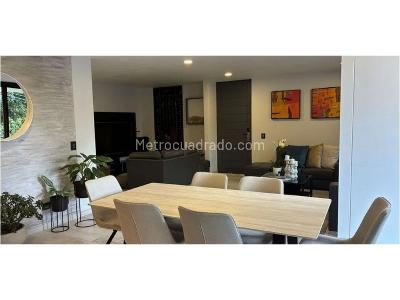 Apartamento de 3 alcobas en venta en Castropol, Medellín, 149 m² · foto 4 de 9