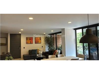 Apartamento de 3 alcobas en venta en Castropol, Medellín, 149 m² · foto 5 de 9