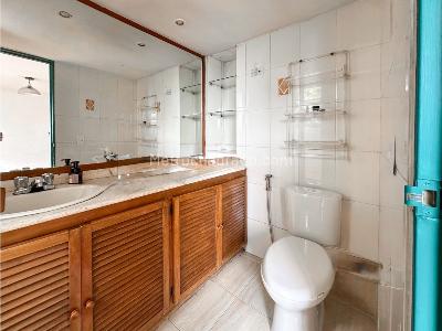Apartamento de 3 alcobas en venta en El Poblado, Medellín, 135 m² · foto 12 de 20
