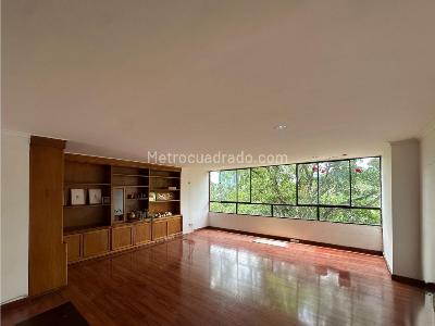 Apartamento de 3 alcobas en venta en El Poblado, Medellín, 135 m² · foto 19 de 20