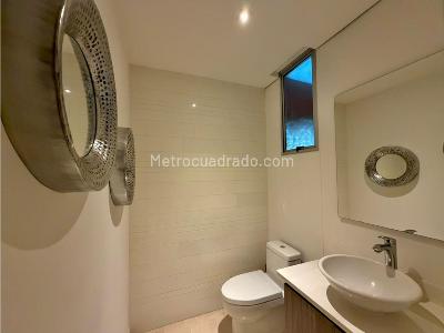 Apartamento en arriendo en Poblado, Medellín · foto 14 de 20