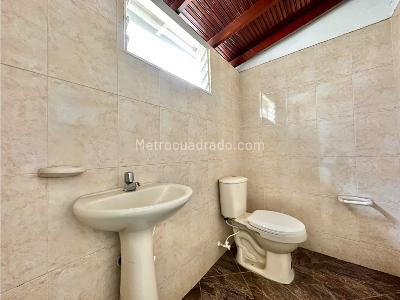 Casa de 4 alcobas en venta en Colombia, Medellín, 200 m² · foto 15 de 20