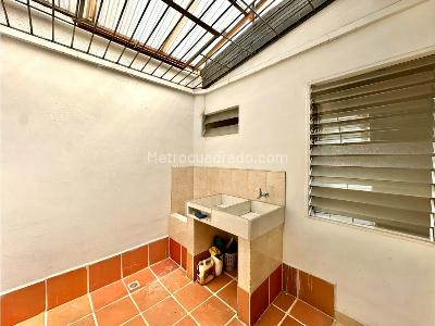 Casa de 4 alcobas en venta en Colombia, Medellín, 200 m² · foto 18 de 20