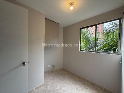 Apartamento de 3 alcobas en venta en Las Palmas, Medellín, 155 m² · foto 13 de 20