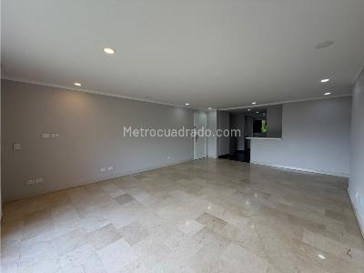 Apartamento de 3 alcobas en venta en Las Palmas, Medellín, 155 m² · foto 7 de 20