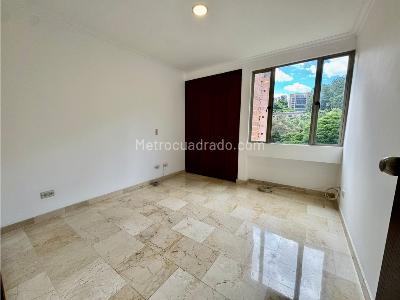 Apartamento de 3 alcobas en venta en Las Palmas, Medellín, 159 m² · foto 11 de 17