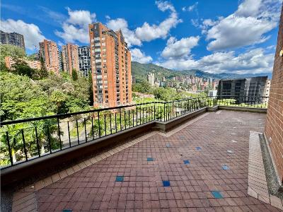 Apartamento de 3 alcobas en venta en Las Palmas, Medellín, 159 m² · foto 14 de 17