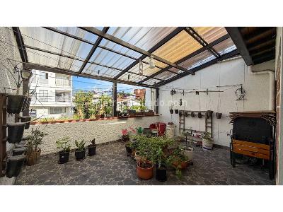 Casa de 4 alcobas en venta en Laureles, Medellín, 235 m² · foto 12 de 20