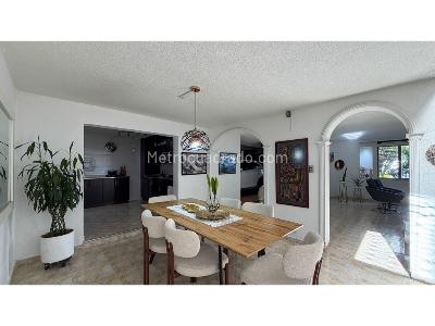 Casa de 4 alcobas en venta en Laureles, Medellín, 235 m² · foto 18 de 20