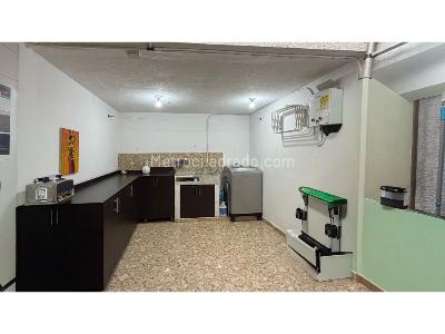 Casa de 4 alcobas en venta en Laureles, Medellín, 235 m² · foto 19 de 20