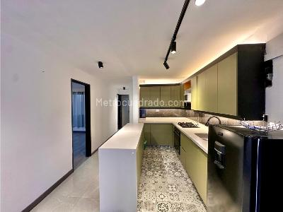 Apartamento de 4 alcobas en venta en Laureles, Medellín, 158 m² · foto 19 de 20