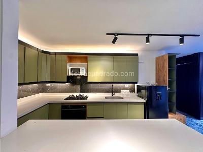 Apartamento de 4 alcobas en venta en Laureles, Medellín, 158 m² · foto 4 de 20