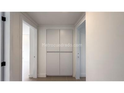 Apartamento de 4 alcobas en venta en El Poblado, Medellín, 150 m² · foto 4 de 20
