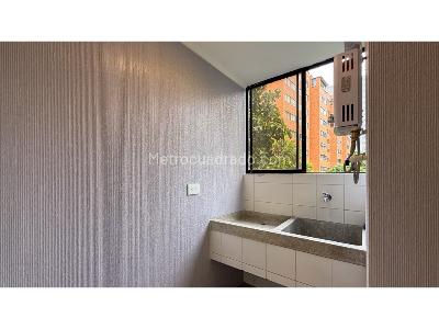 Apartamento de 4 alcobas en venta en El Poblado, Medellín, 150 m² · foto 8 de 20
