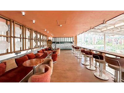 Apartaestudio en venta en El Poblado, Medellín, 45 m² · foto 14 de 17