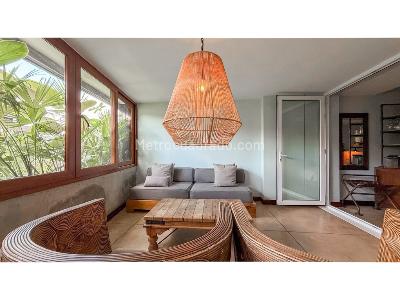Apartaestudio en venta en El Poblado, Medellín, 45 m² · foto 2 de 17