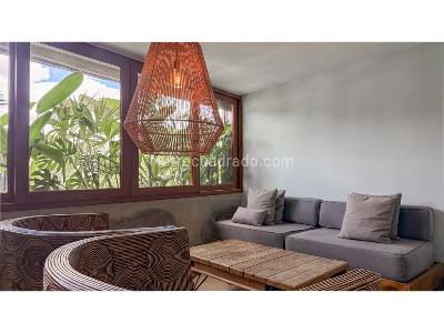 Apartaestudio en venta en El Poblado, Medellín, 45 m² · foto 3 de 17