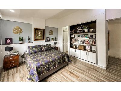Apartamento de 4 alcobas en venta en El Poblado, Medellín, 241 m² · foto 16 de 20