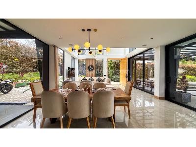 Casa de 3 alcobas en venta en Las Palmas, Medellín, 1531 m² · foto 11 de 20