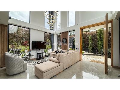 Casa de 3 alcobas en venta en Las Palmas, Medellín, 1531 m² · foto 5 de 20