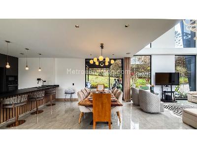 Casa de 3 alcobas en venta en Las Palmas, Medellín, 1531 m² · foto 6 de 20