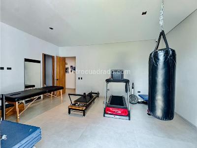 Casa de 3 alcobas en venta en Escoberos, Envigado, 520 m² · foto 13 de 20