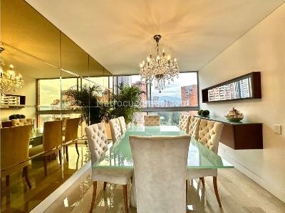 Apartamento en venta en El Poblado, Medellín · foto 9 de 20