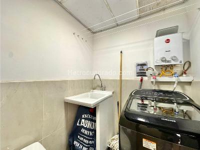 Apartaestudio en arriendo en El Poblado, Medellín, 80 m² · foto 4 de 14