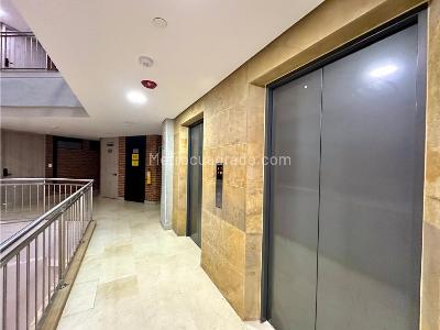 Apartaestudio en venta en Laureles, Medellín, 38 m² · foto 17 de 19
