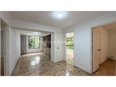 Apartamento de 3 alcobas en venta en La Florida, Medellín, 217 m² · foto 16 de 20