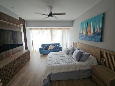 Casa de 4 alcobas en venta en El Poblado, Medellín, 1218 m² · foto 6 de 20