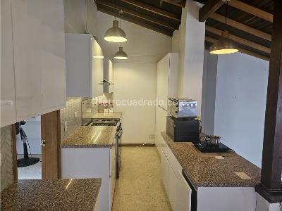 Apartamento de 4 alcobas en venta en Laureles, Medellín, 137 m² · foto 7 de 20