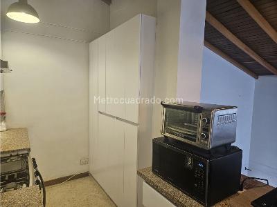 Apartamento de 4 alcobas en venta en Laureles, Medellín, 137 m² · foto 10 de 20