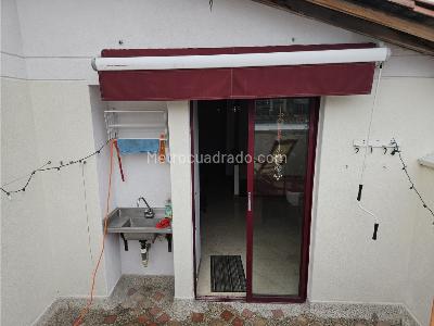 Apartamento de 4 alcobas en venta en Laureles, Medellín, 137 m² · foto 18 de 20