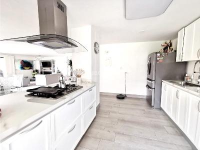 Apartamento en venta en Castropol, Medellín · foto 3 de 20