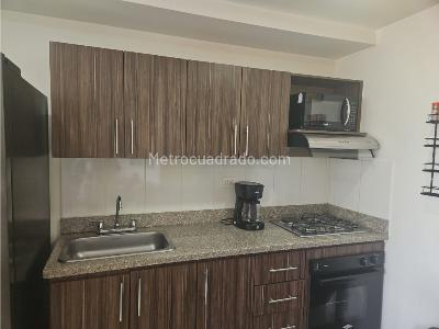 Apartamento de 2 alcobas en arriendo en Holanda, Sabaneta, 65 m² · foto 2 de 20