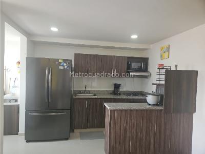 Apartamento de 2 alcobas en arriendo en Holanda, Sabaneta, 65 m² · foto 4 de 20