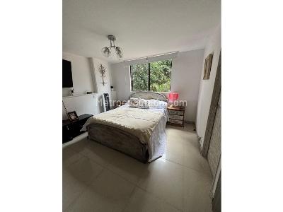 Apartamento en venta en El Poblado, Medellín · foto 11 de 20