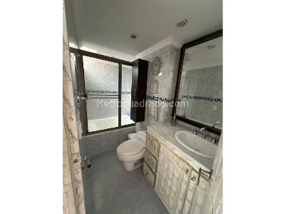 Apartamento en venta en El Poblado, Medellín · foto 15 de 20