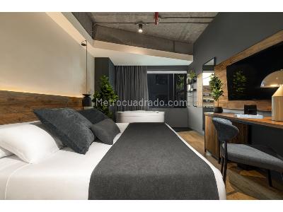 Apartaestudio en venta en El Poblado, Medellín, 25 m² · foto 2 de 8