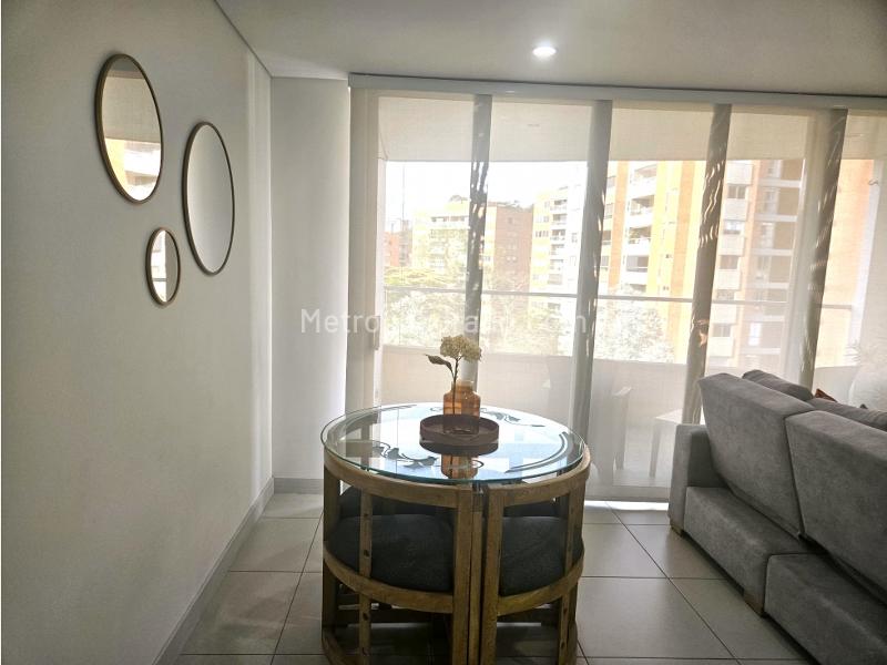 Apartamento Amoblado en Arriendo de 2 Alcobas en Loma del Chocho, Envigado - 7